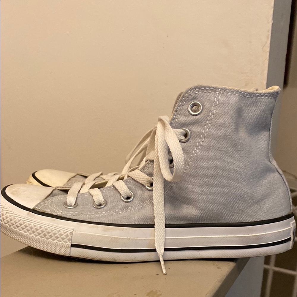 Converse - Picture 3 of 3